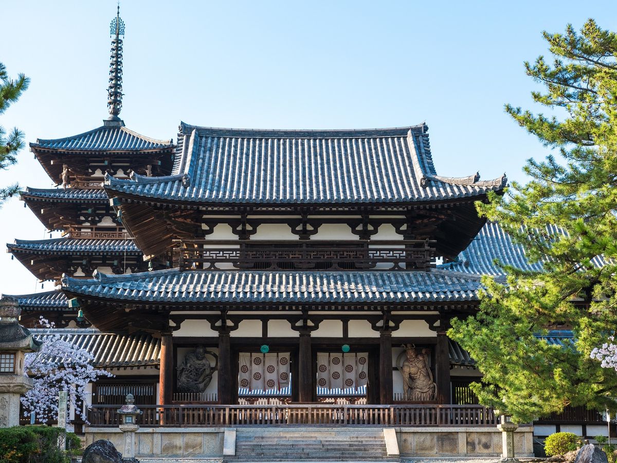 奈良車站出發・世界遺產巴士一日遊|法隆寺・中宮寺・慈光院・藥師寺・唐招提寺