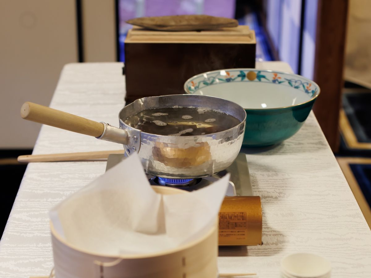 京都|百年老舖料亭「京料理 さくらい」親授高湯體驗課(約 1.5~2 小時)