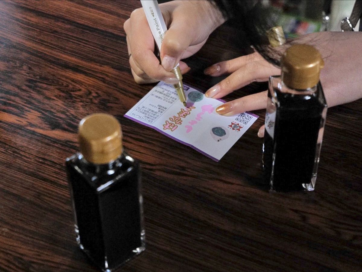 奈良・明日香村|醬油窖見學+專屬醬油手作體驗&現烤糰子