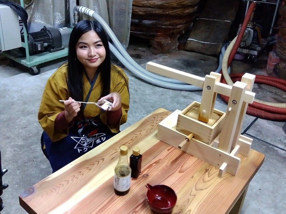 奈良・明日香村|醬油窖見學+專屬醬油手作體驗&現烤糰子