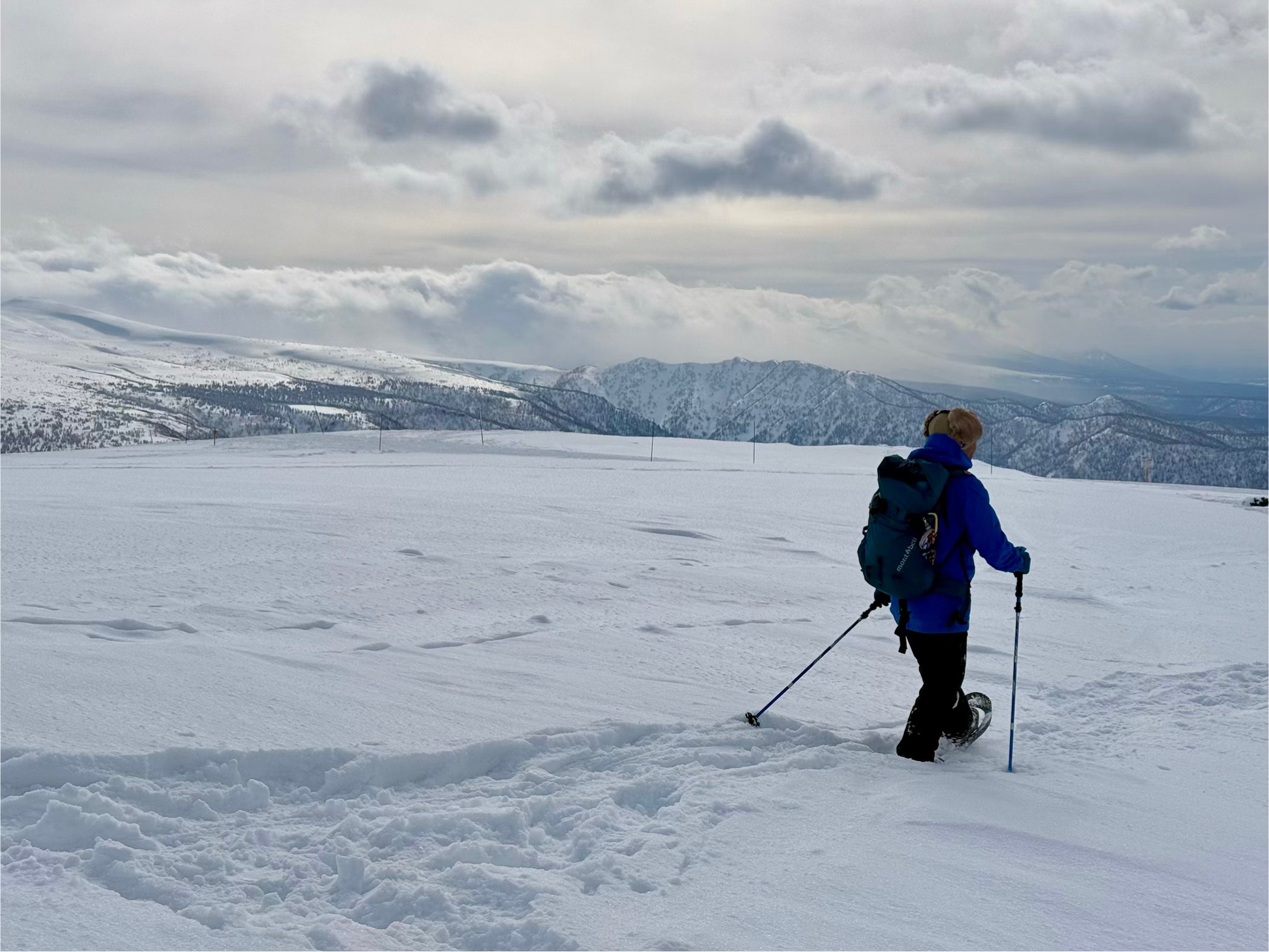 冬日旭岳・粉雪火山健行