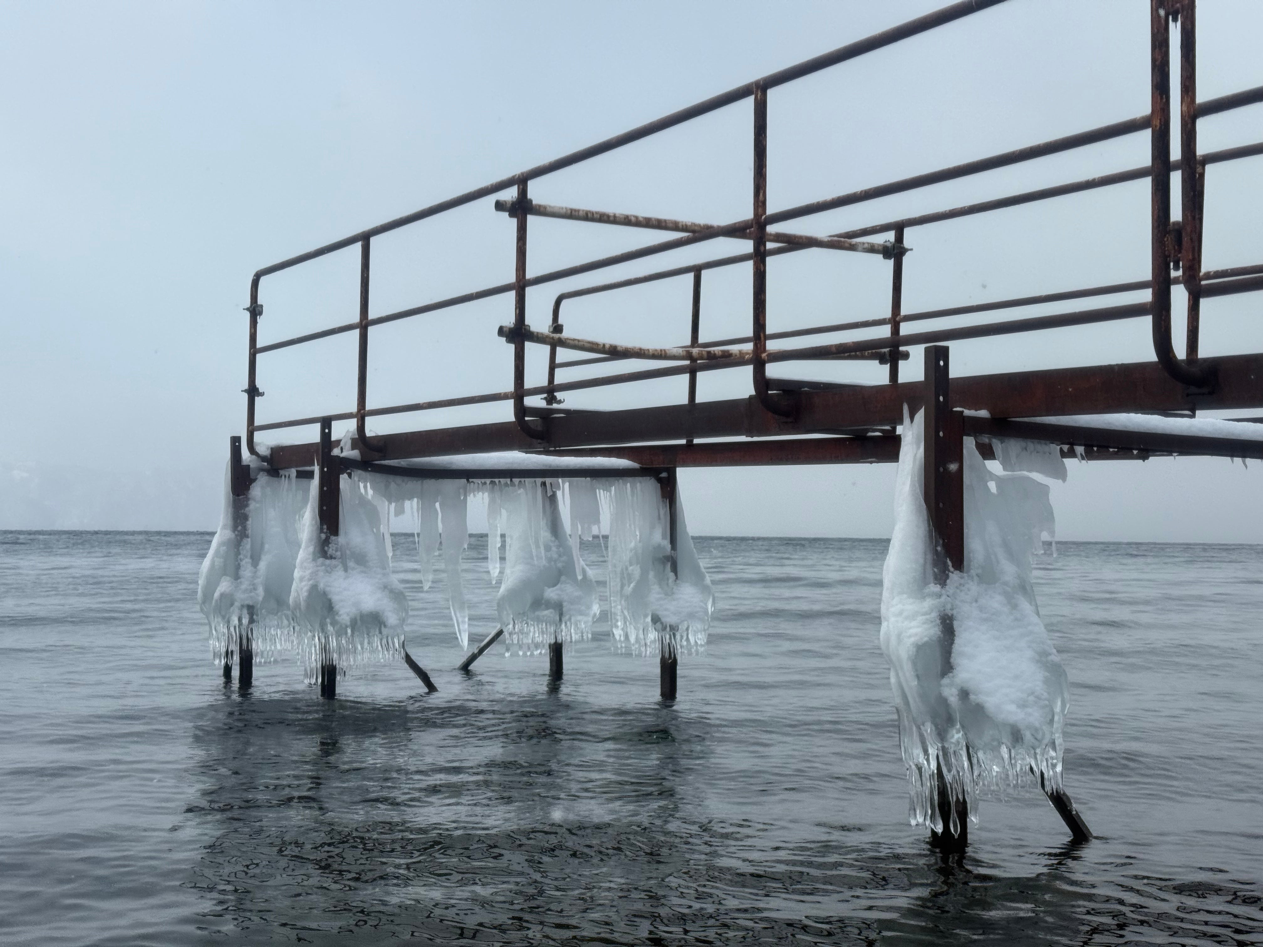 支笏湖|冬季獨木舟|不凍湖的冰之風景