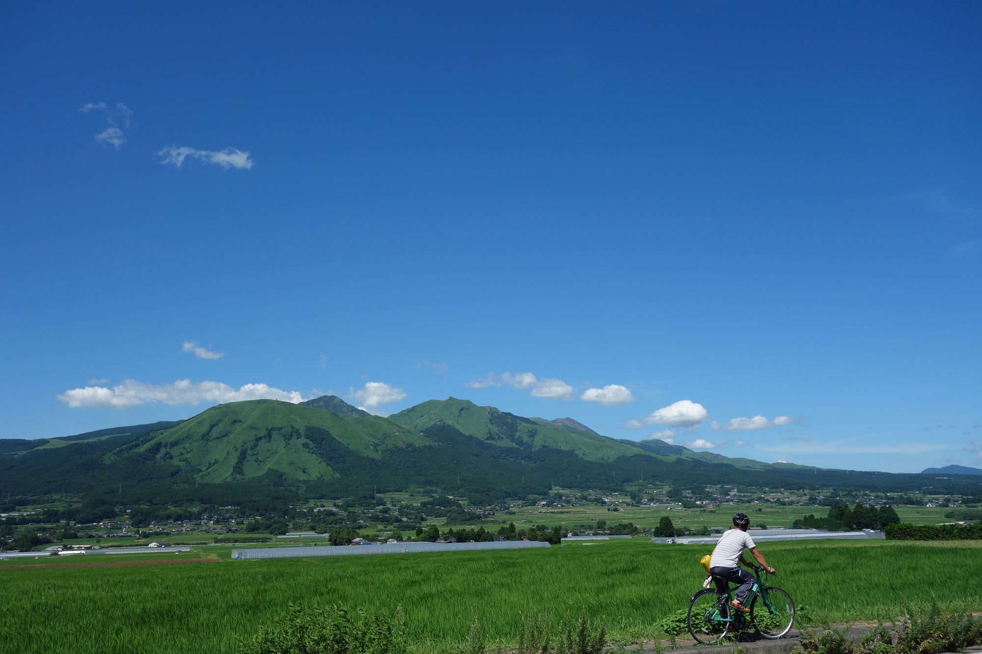 阿蘇騎行|黑川、内牧温泉3天2夜|阿蘇的鄉村道路,牧野自行車,探索熔岩隧道,感受阿蘇的起源!