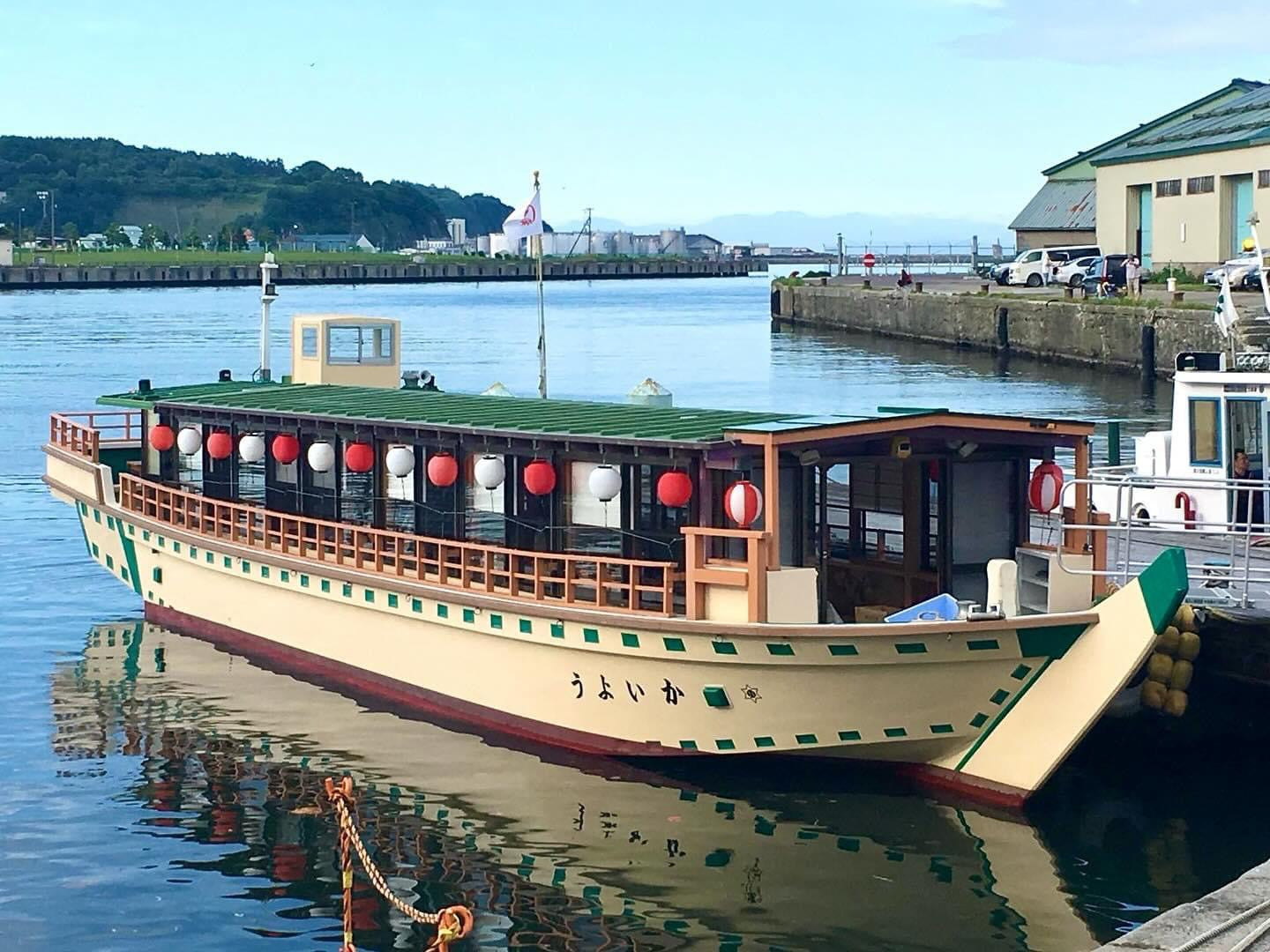 屋形船是甚麼 ? 搭乘屋形船，親身體驗江戶時代的日本文化。