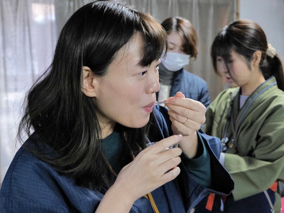 奈良・明日香村｜醬油窖見學＋專屬醬油手作體驗＆現烤糰子