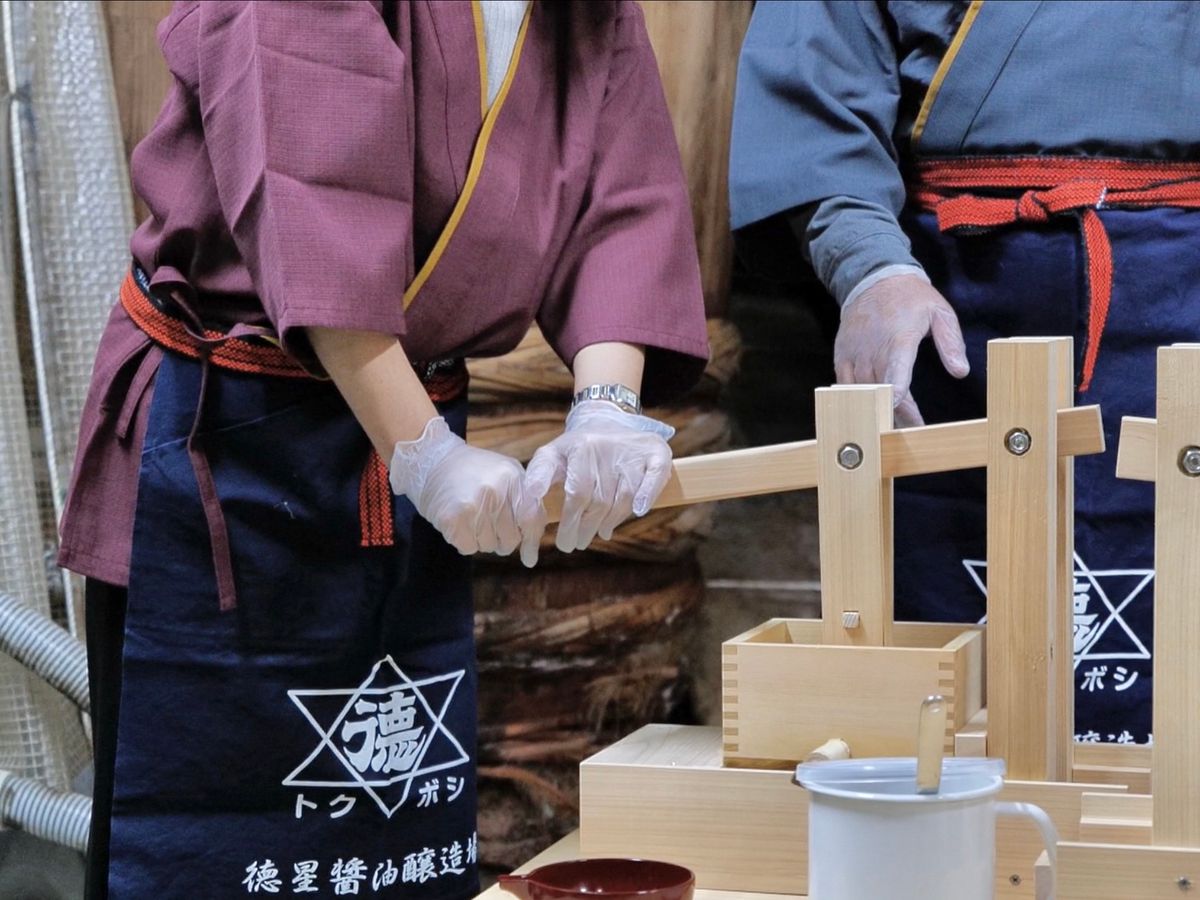 奈良・明日香村｜醬油窖見學＋專屬醬油手作體驗＆現烤糰子