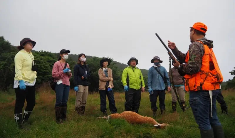 1泊2日 ｜狩獵見學・解體學習・鹿肉×三陸海味BBQ